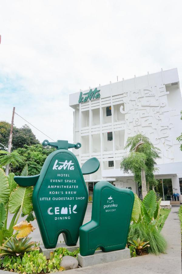 Kotta Hotel Semarang Luaran gambar
